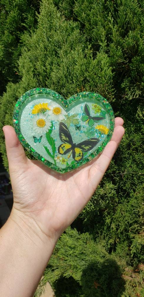 Beautiful flower and butterfly heart tray