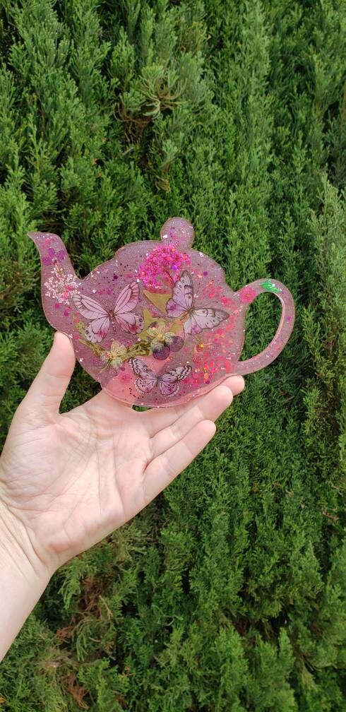 Butterfly and flower teapot decor