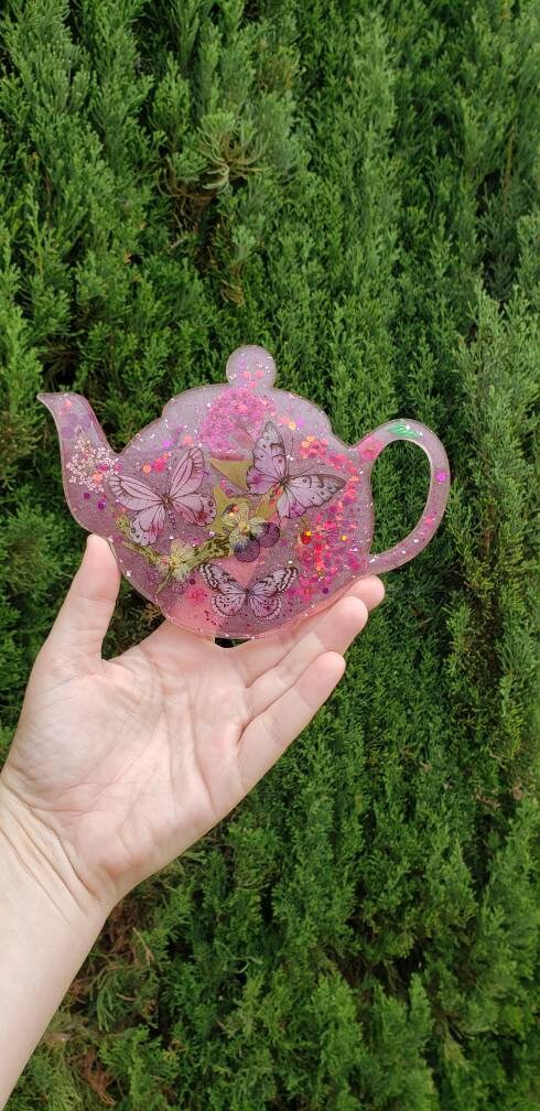 Butterfly and flower teapot decor